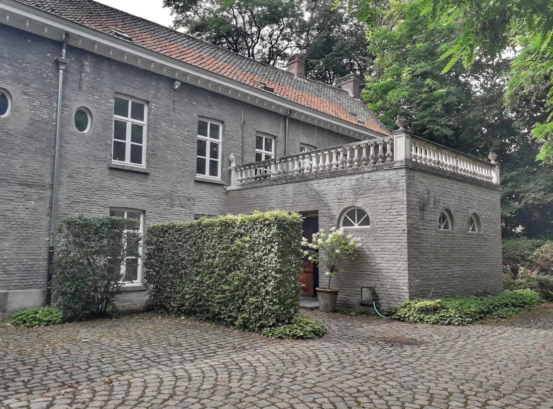 Eremyten Hof, Belgium